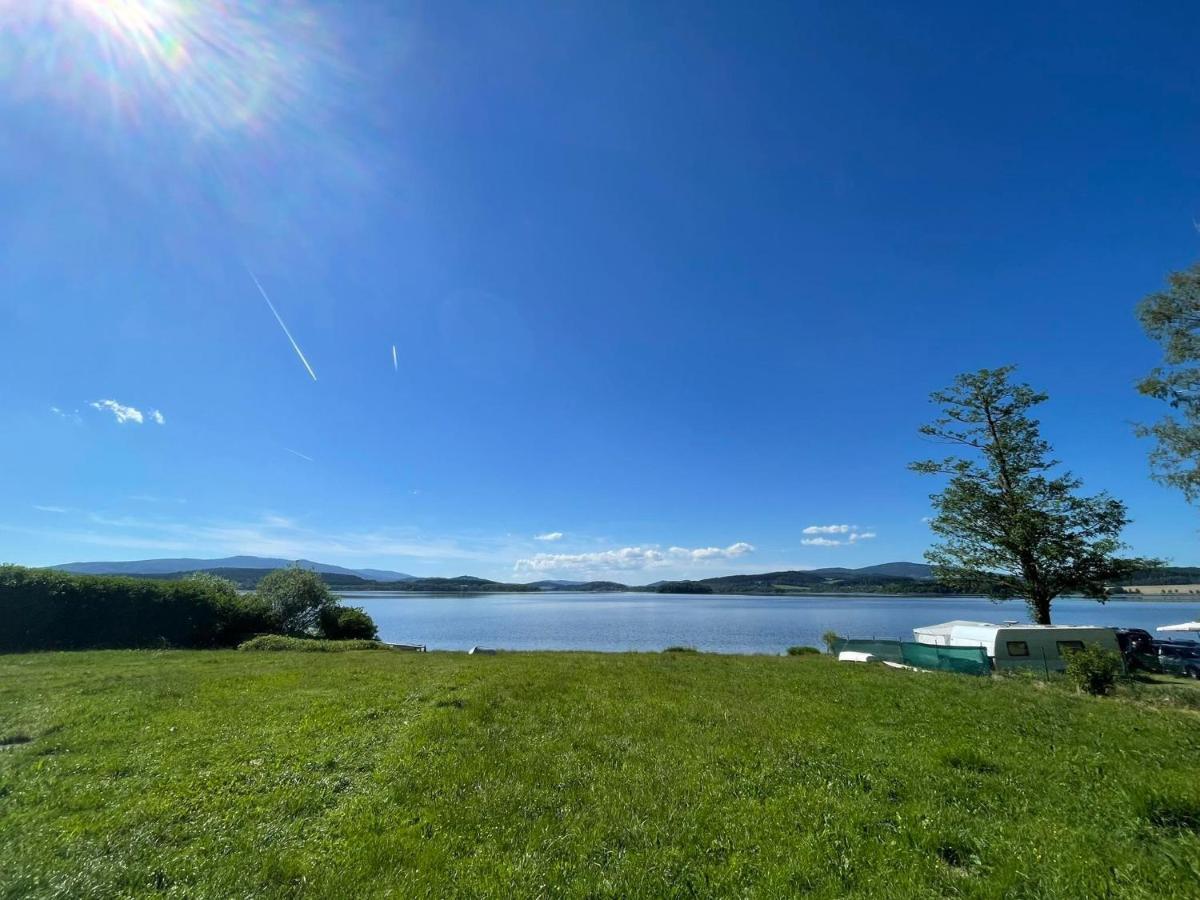 Hobití chatka Lipno Černá v Pošumaví Exterior foto